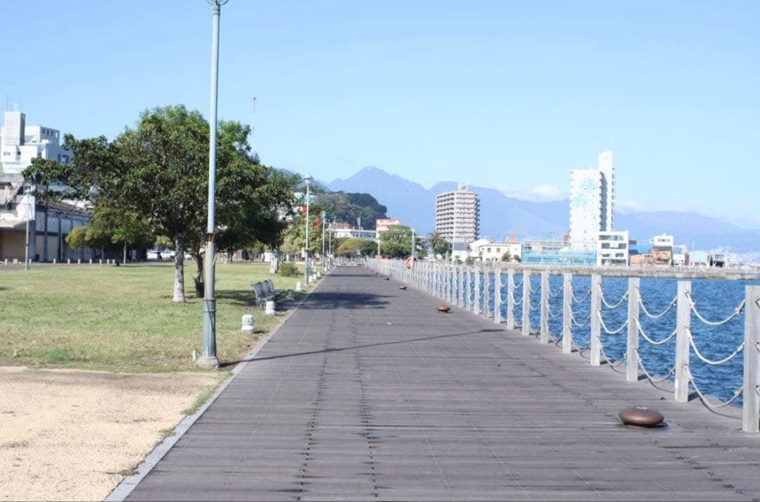 ★ OLYMPUS M-1 + \"M-SYSTEM\" 広角レンズレンズ 28mm