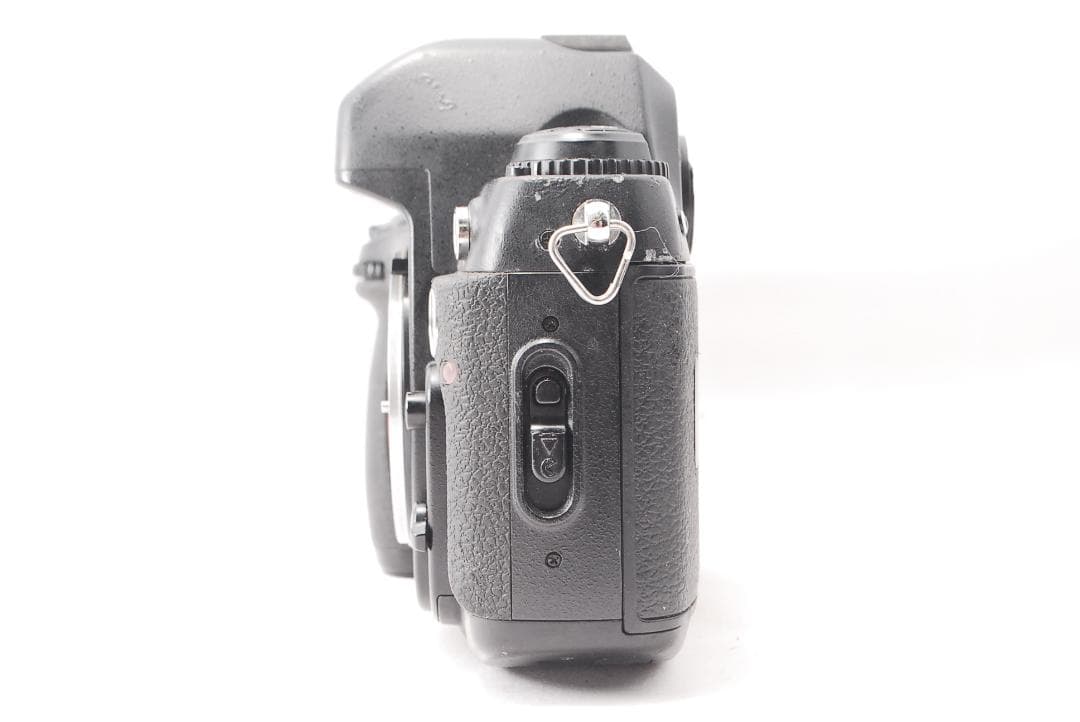 ✨人気のフィルムカメラ✨お買い得✨Nikon F100 ボディ