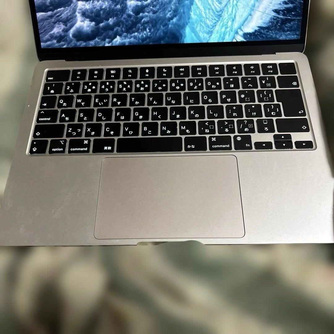 Apple MacBookAir M2 スターライト