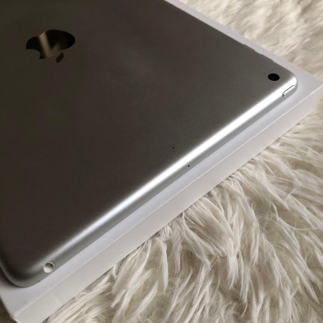 【即購入OK】 iPad 第7世代 32GB 【すぐ発送】