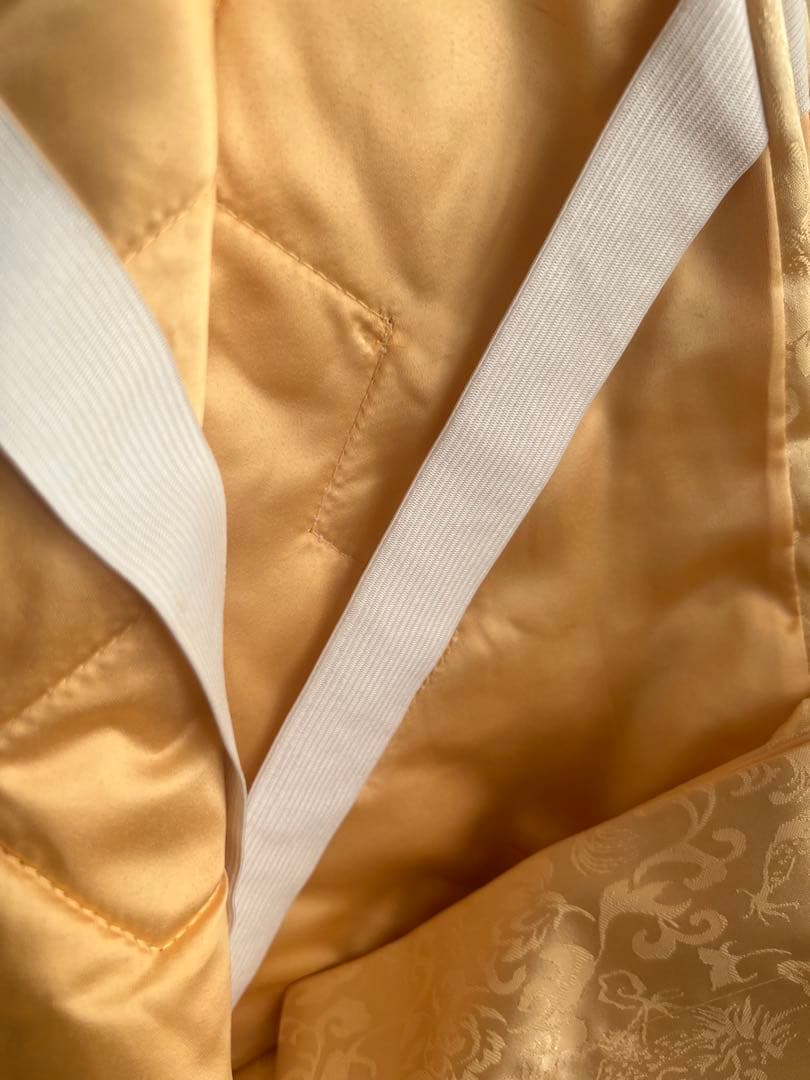 【シルク中綿】金色 サテン 地紋　シングル敷きベッドマット＋枕カバー2枚セット