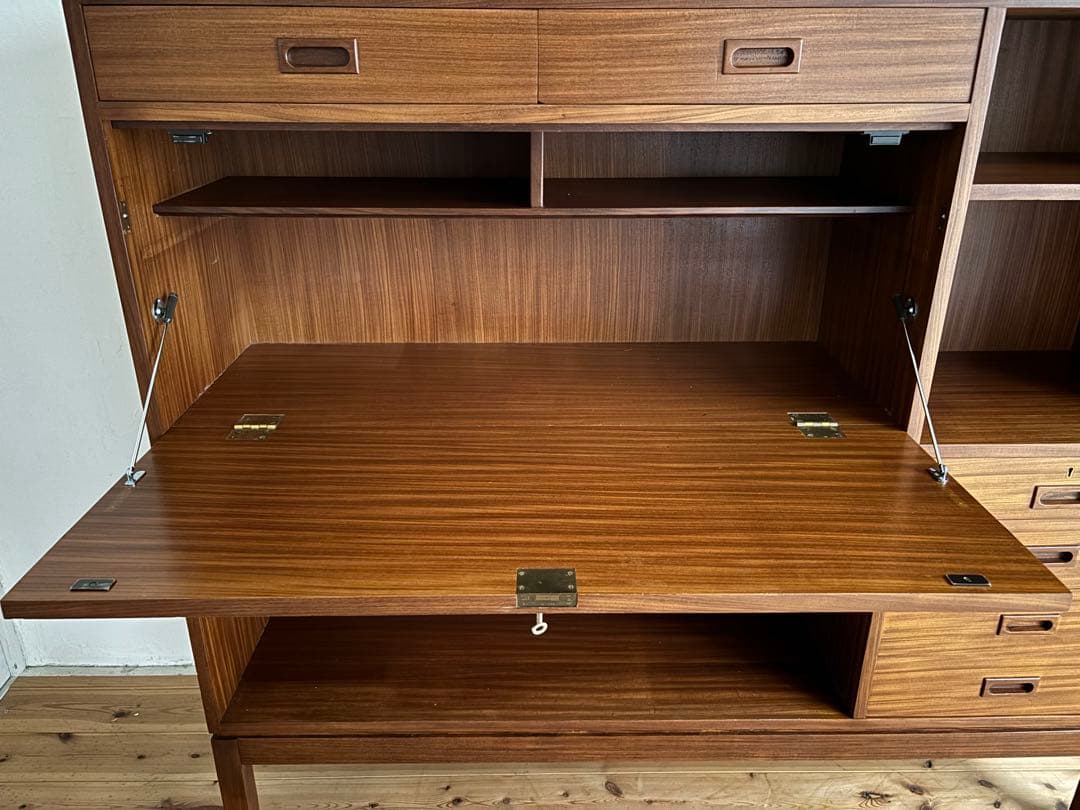 北欧ヴィンテージ　チーク　キャビネット