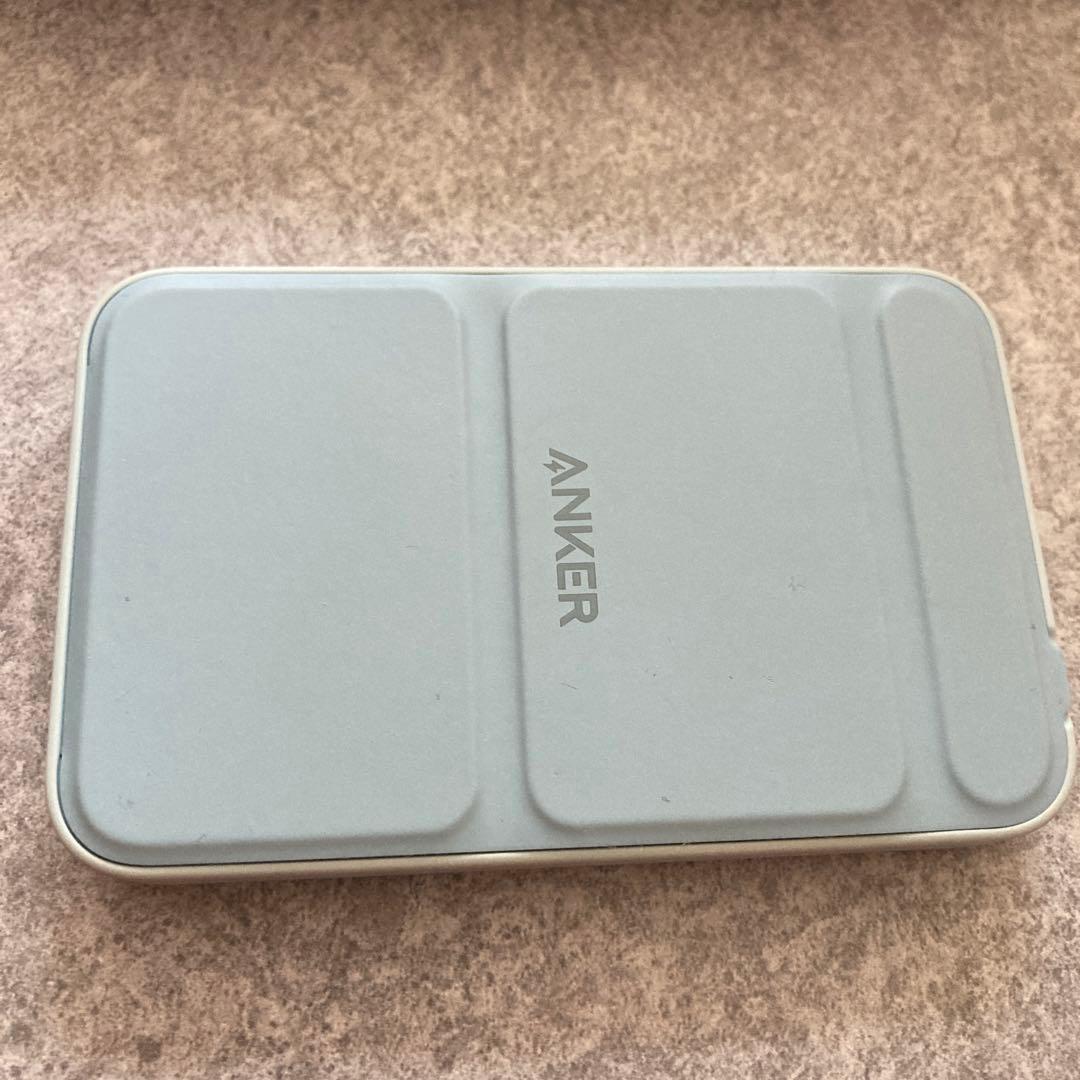 ANKER ワイヤレスバッテリー