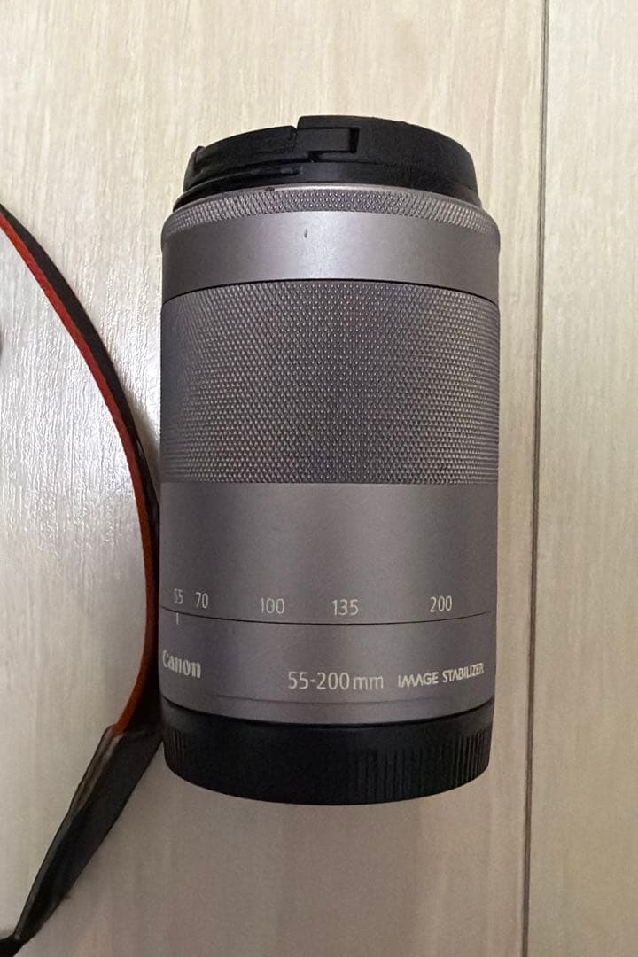 【純正レンズ3本セット】Canon EOS KissM ミラーレス一眼　ホワイト