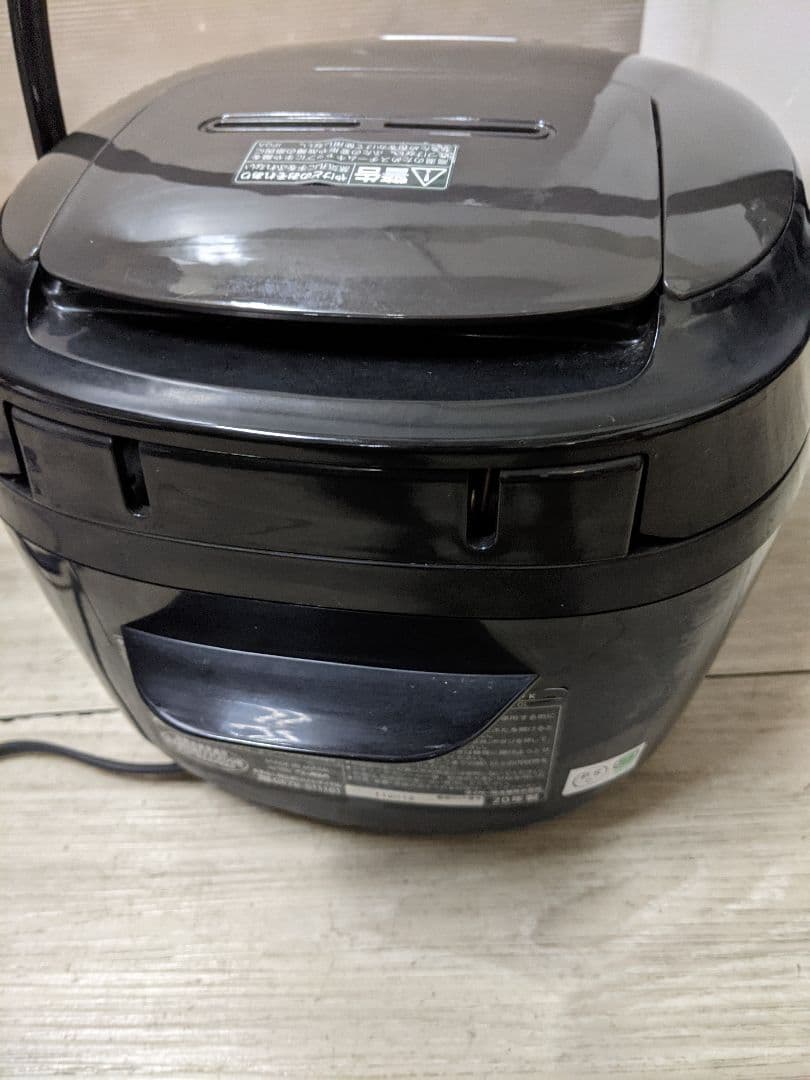 タイガー魔法瓶 TIGER 炊飯器 5.5合 圧力IH式 JPK-H100K