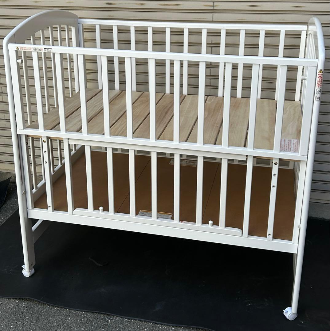 【引取・配達】カトージ　ハイポジションベビーベッド アーチ　白　尼崎・大阪