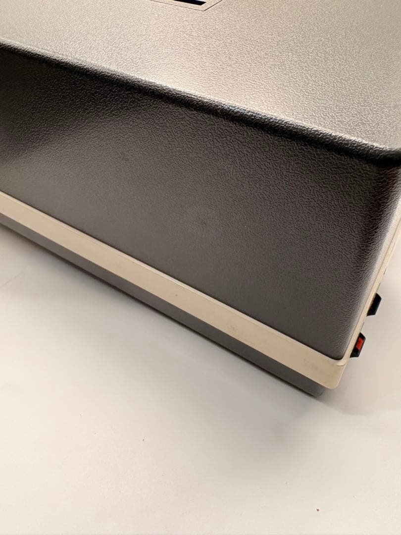 Leitz PRADOVIT R 150 プロジェクター本体