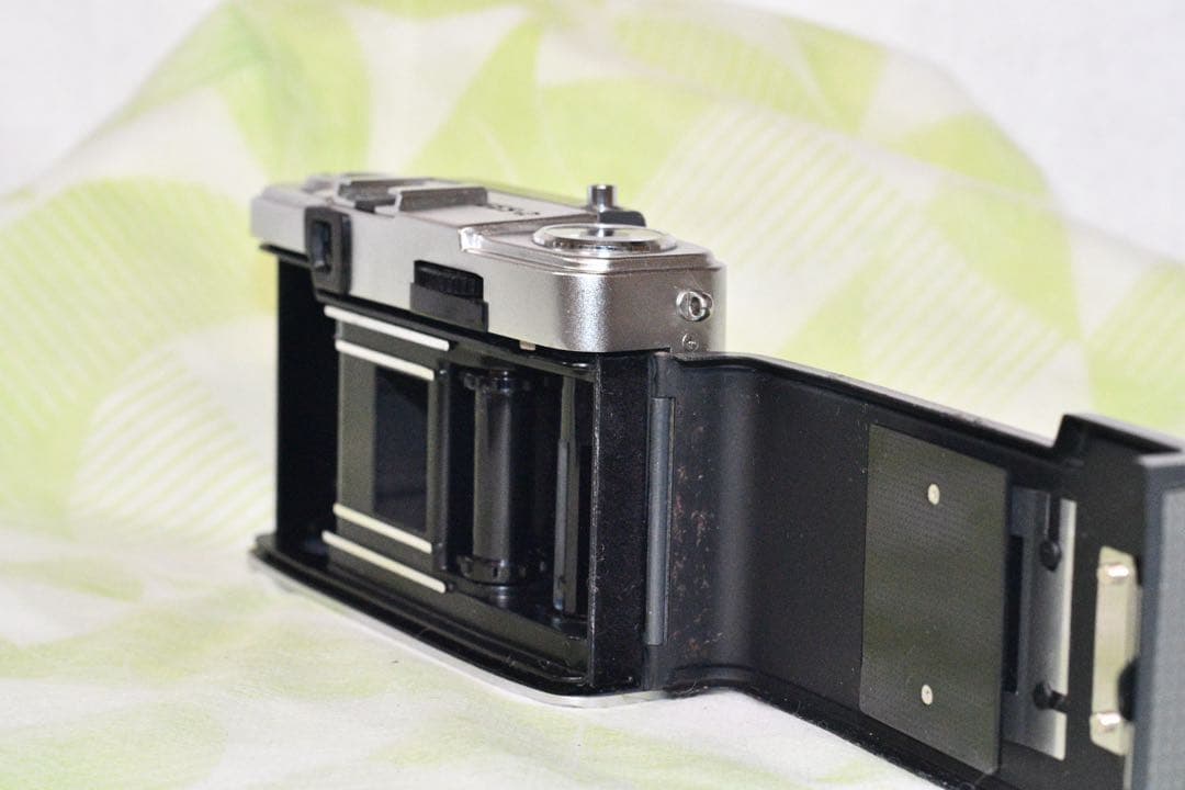 《動作品》OLYMPUS PEN EES-2