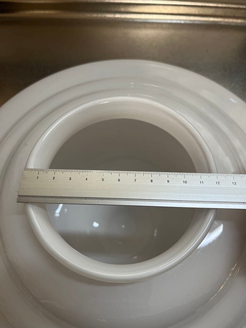 乳白ガラスランプシェード Φ30cm アンティーク風