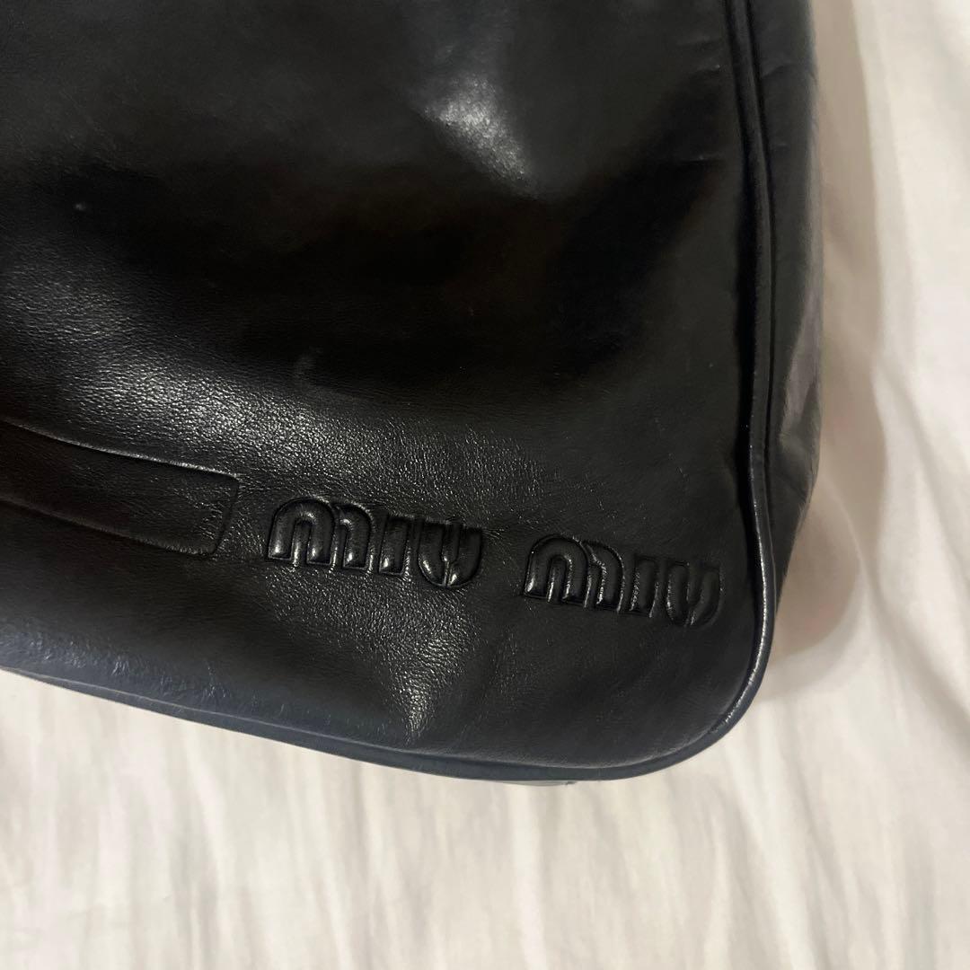 archive MIU MIU レザー ボディバッグ ブラック
