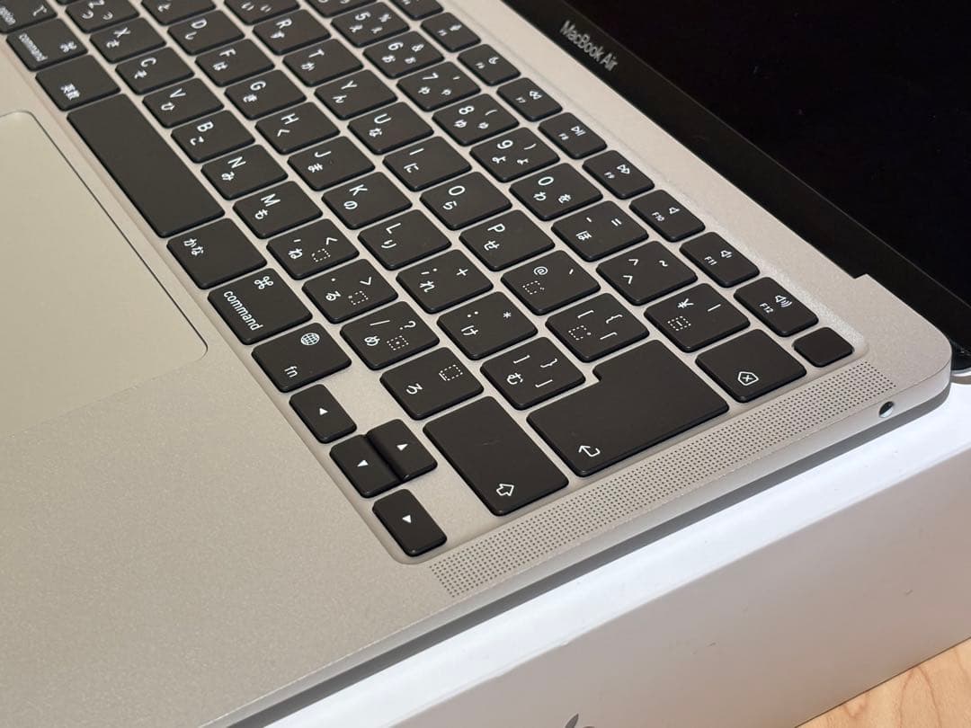 MacBook Air 2020 M1チップ搭載 13インチ シルバー