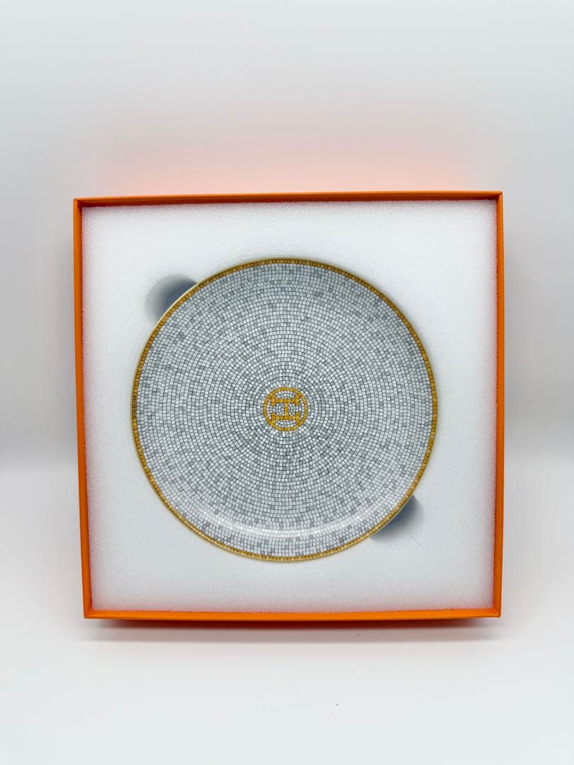 未使用 HERMES モザイク 24 ゴールド16cm パンプレート2枚セット