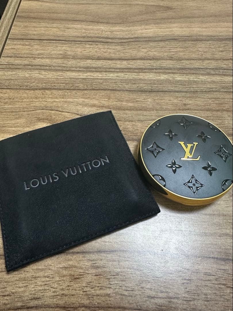 ね*ね様 Louis Vuitton アイシャドウパレット