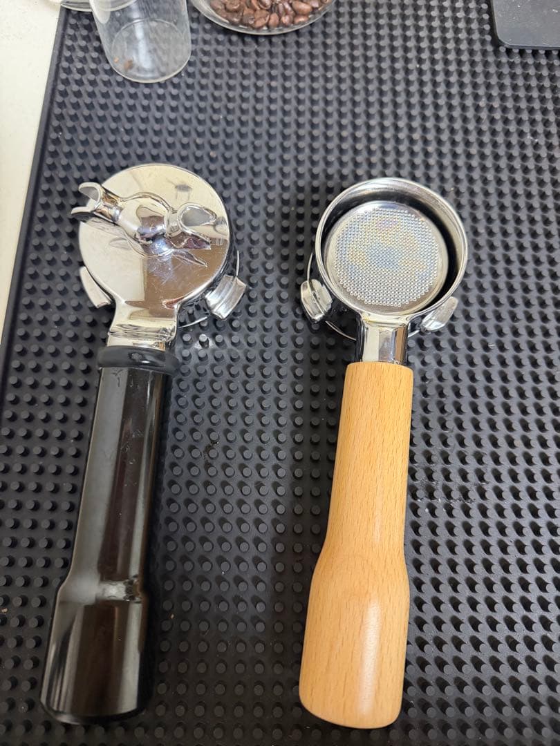 中古エスプレッソマシン Breville BES870XL/B