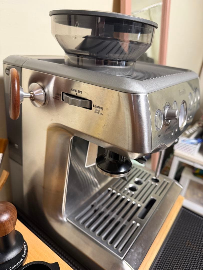 中古エスプレッソマシン Breville BES870XL/B