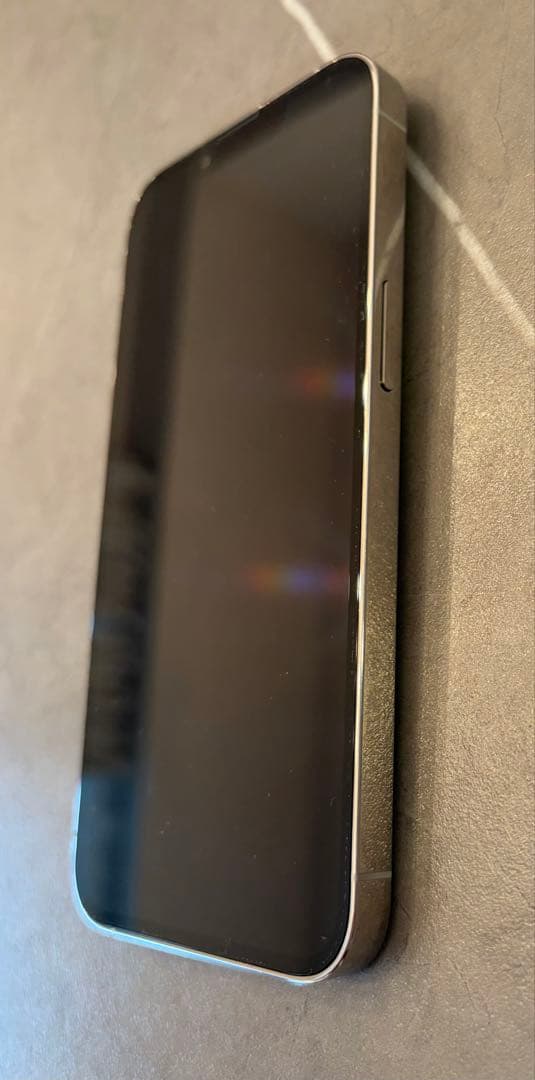 Apple iPhone 13proホワイト