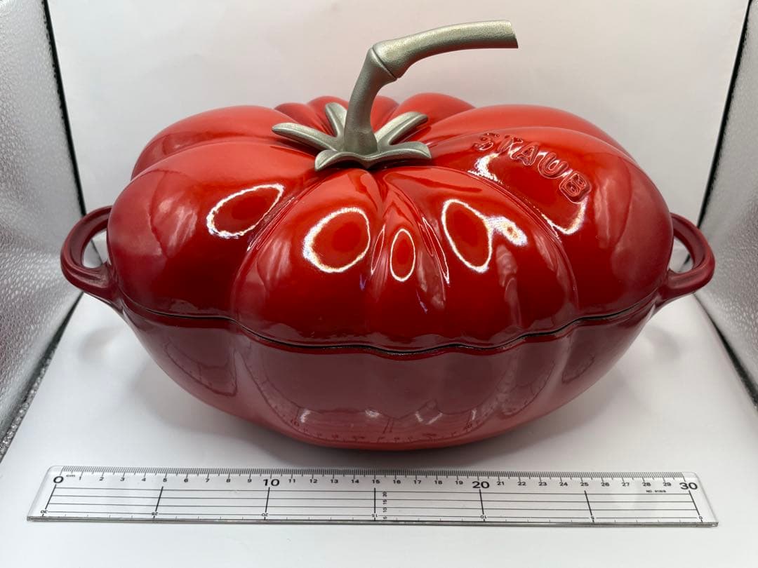 【最終お値下げ】STAUBトマトココットチェリー 25cm ホーロー鍋 IH対応