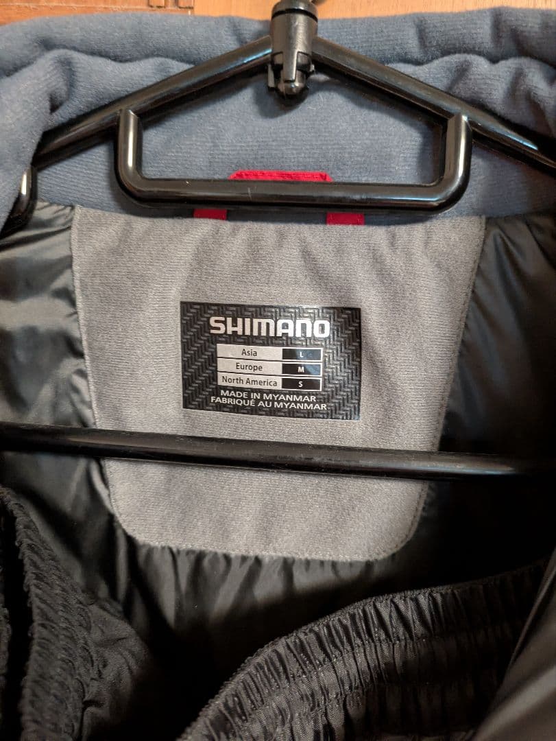 SHIMANO 冬季フィッシングジャケット 上下セット　送料無料