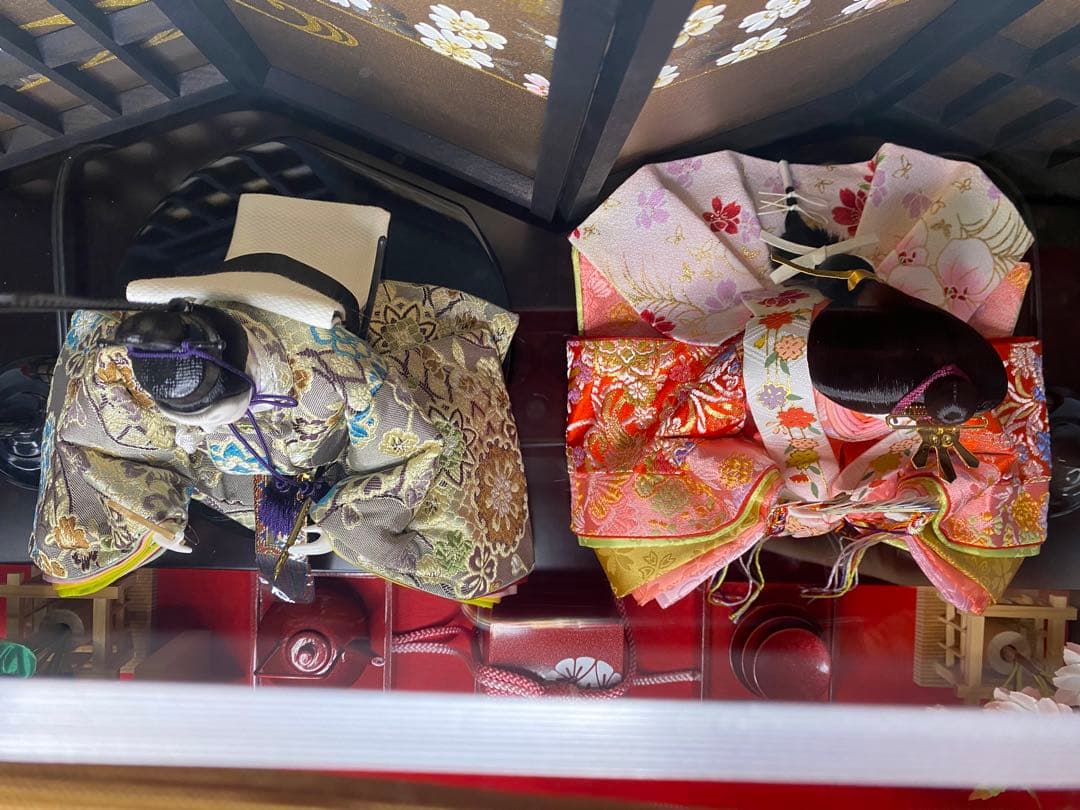 東京久月　雛人形屏風付ガラスケース親王飾り・間口約５７×奥行約３４×高さ約３９㎝