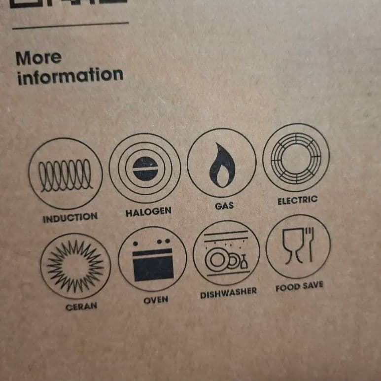 新品ストウブ　ピコ・ココットラウンドブラック鋳物ほうろう鍋