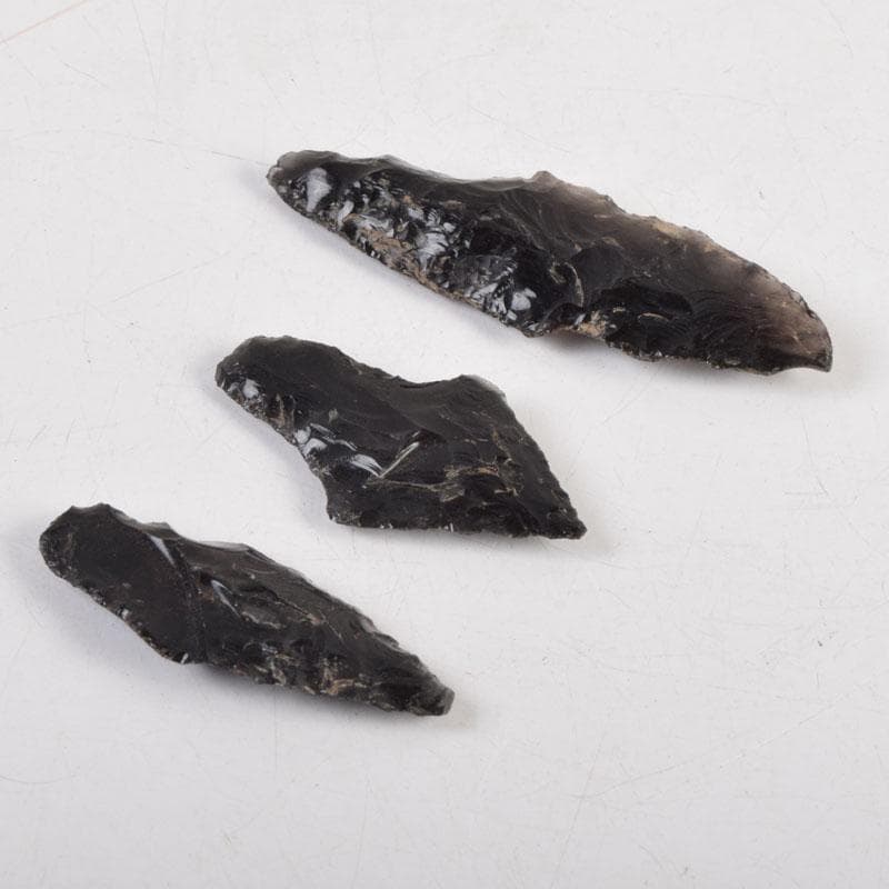 石器時代　黒曜石　矢尻　3点　時代箱付　N　9169