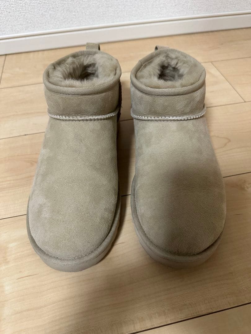 UGG クラッシック ウルトラミニ US8 26cm