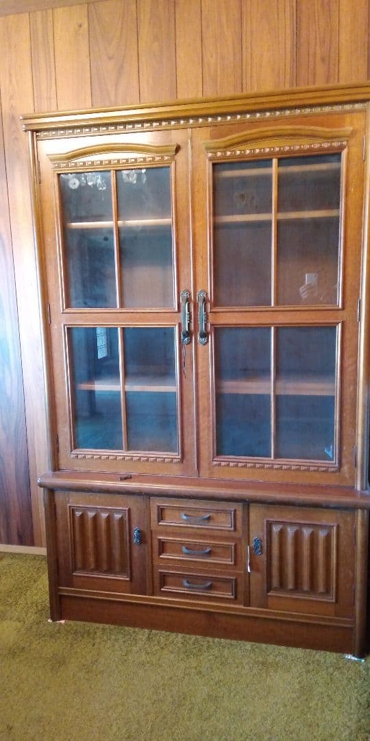 【岡山市東区・直接引き取りは25,400円引き】ガラス付き木製大型書棚