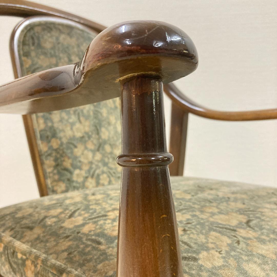 【オールドカリモク】コロニアル　一人掛けソファ　シングルソファ　椅子　２脚セット