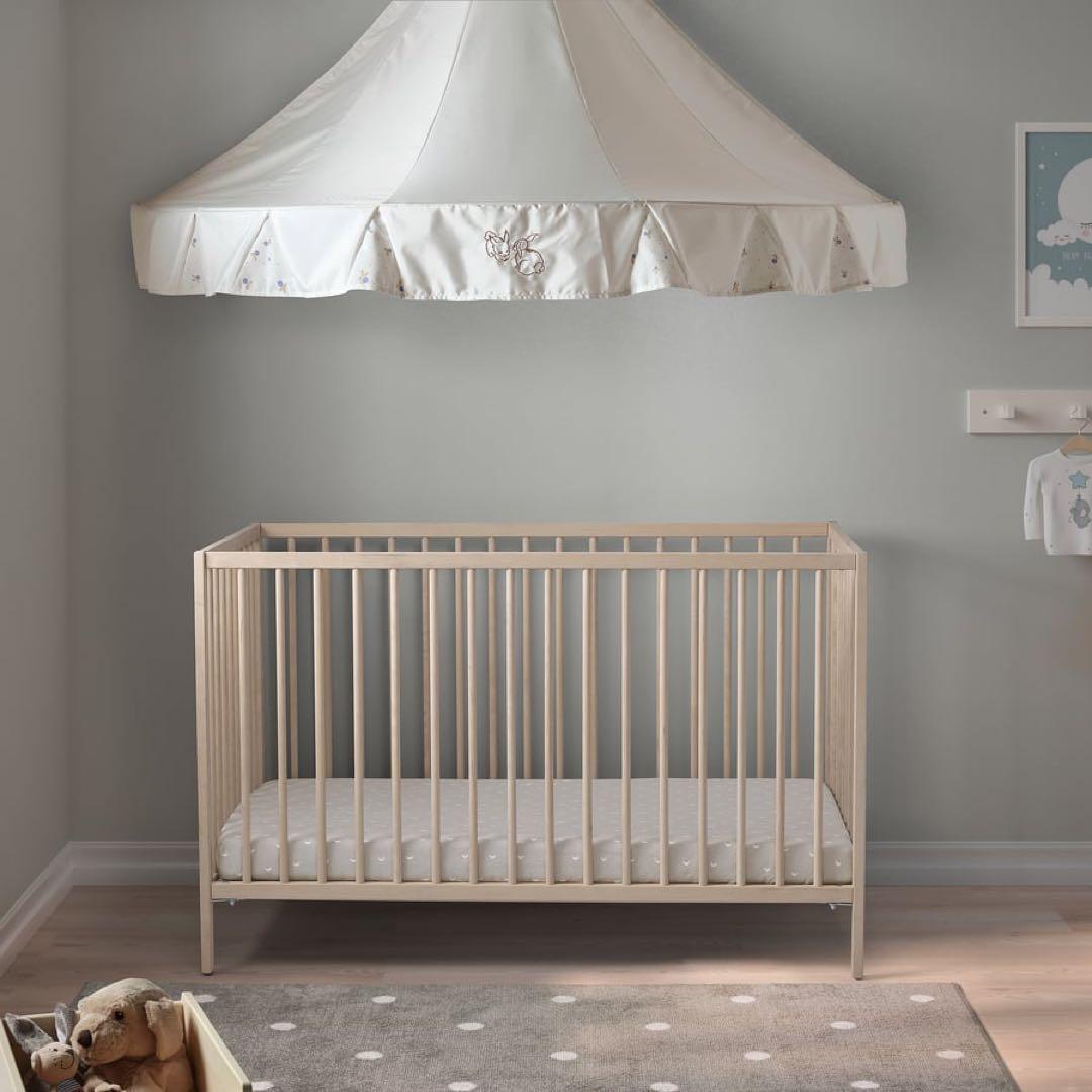 IKEA ベビーベッド　SNIGLAR スニーグラル