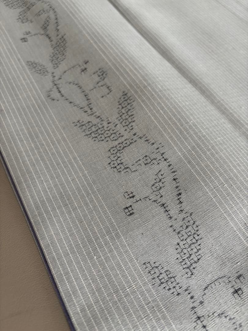 奥順 証紙 はたおり娘 結城紬 ライトグレー 亀甲絣 更紗 80亀甲 極美品