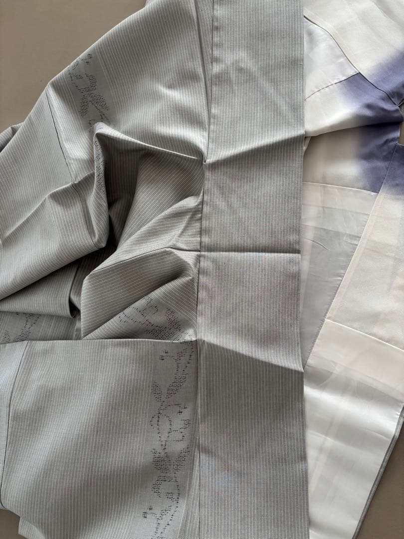 奥順 証紙 はたおり娘 結城紬 ライトグレー 亀甲絣 更紗 80亀甲 極美品