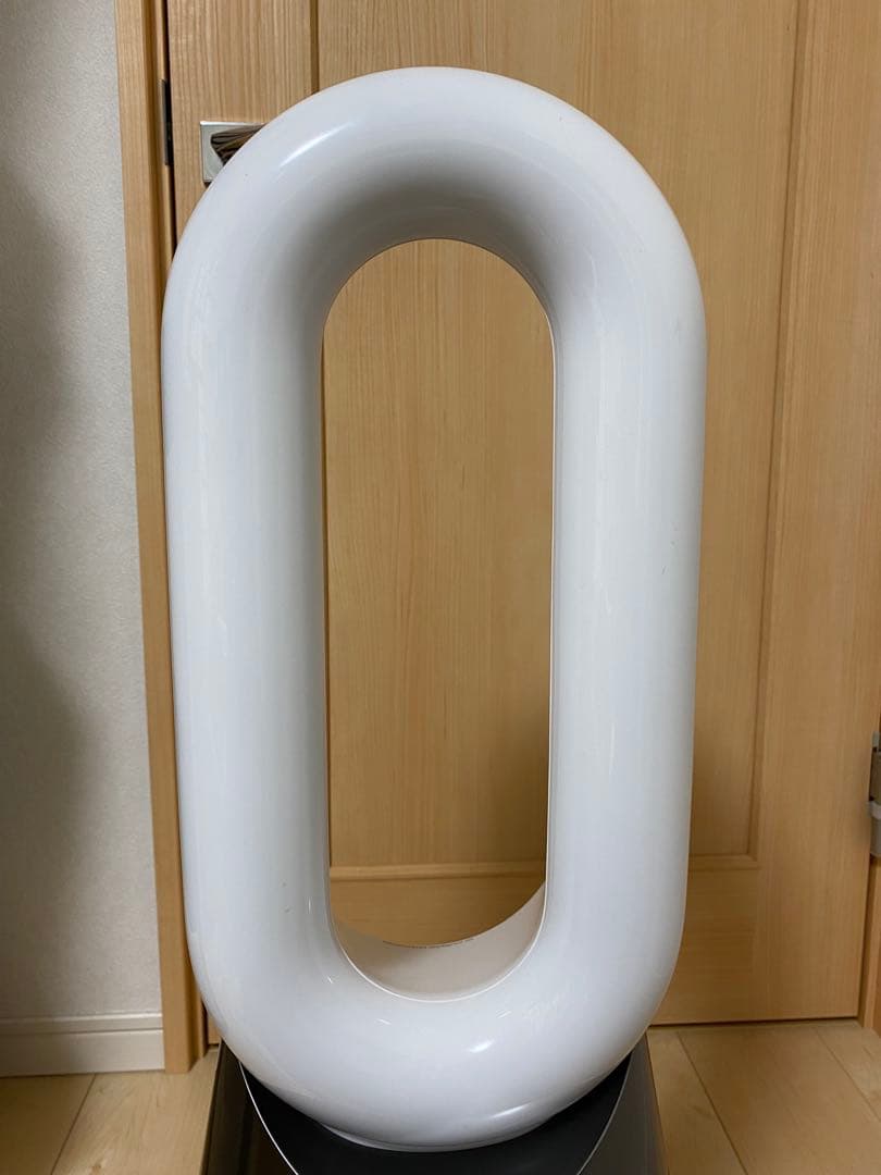 ダイソン Pure Hot + Cool HP04