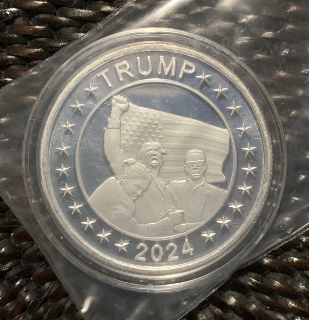 ア*ク様 トランプ大統領1オンス銀貨➕銅貨