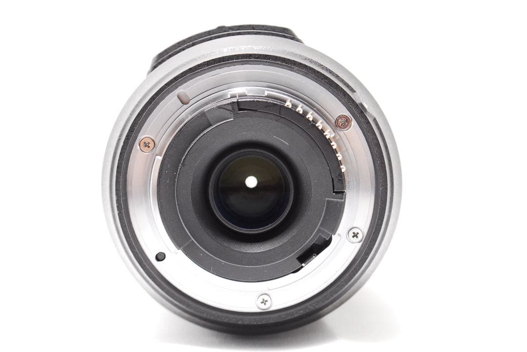 良品Nikon 55-300mm VR 手ぶれ補正付 望遠 フード・ポーチ付