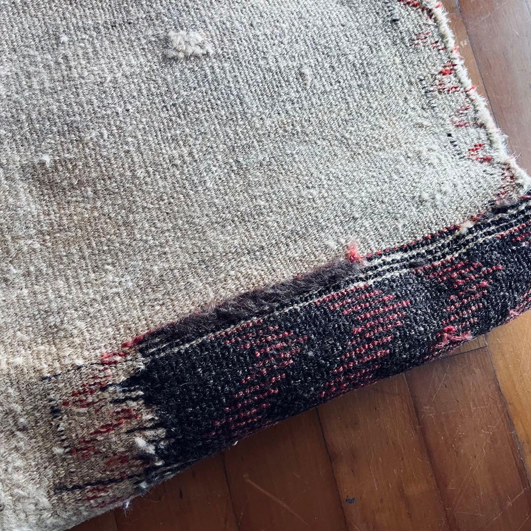 手織りアンティーク絨毯 トライバルラグ ヴィンテージ ギャッベ キリム 一点物