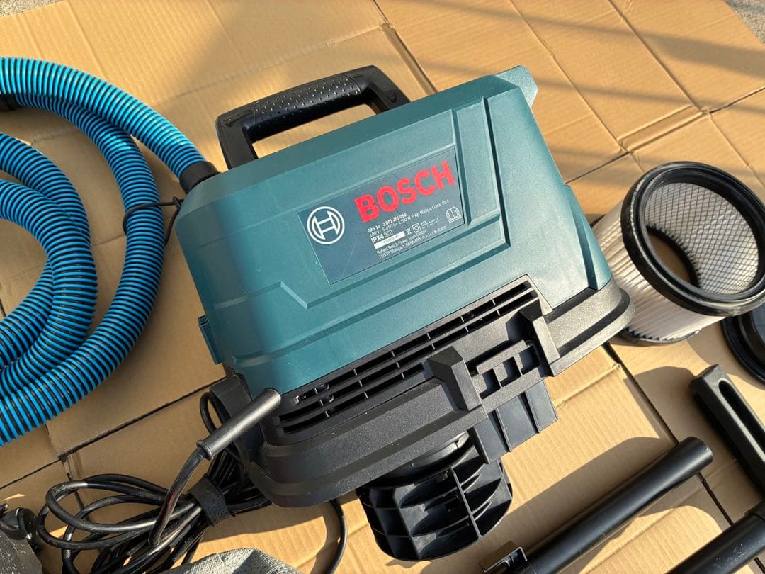 BOSBH ボッシュ マルチクリーナーPRO GAS10 掃除機 乾湿両用集塵機