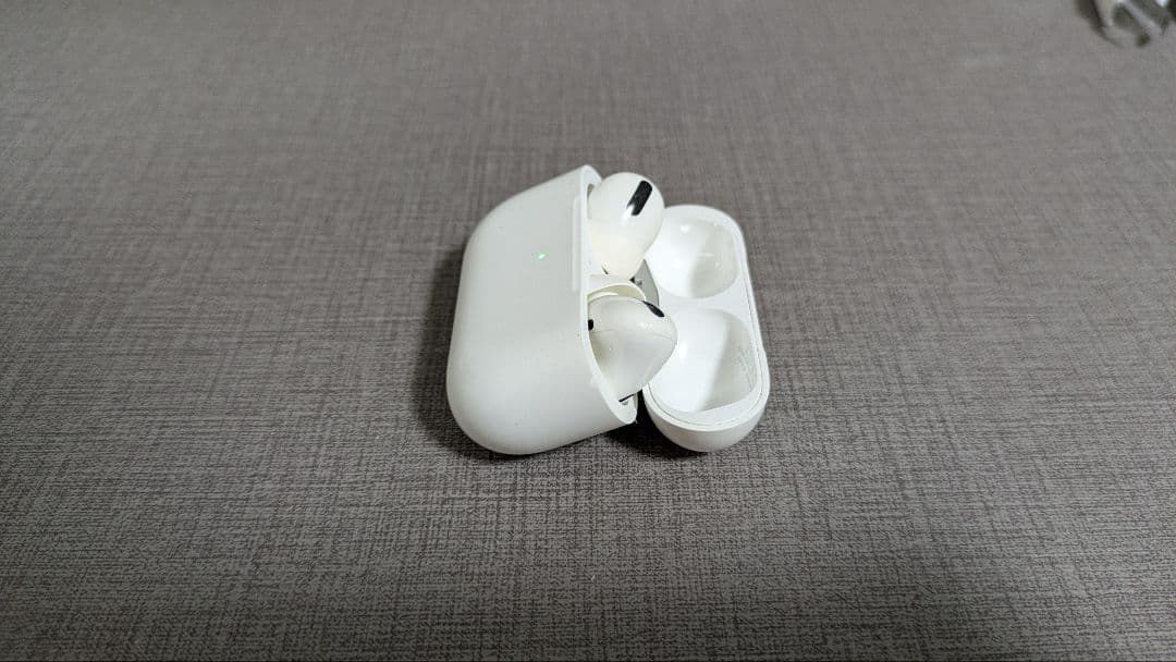 AirPods Pro 本体 ホワイト（初代）