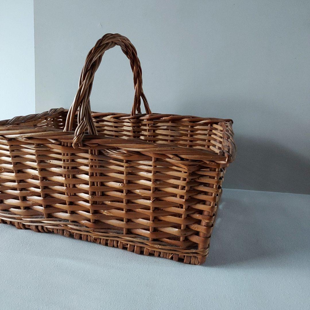 大きなかご　バスケット　籐　ラタン