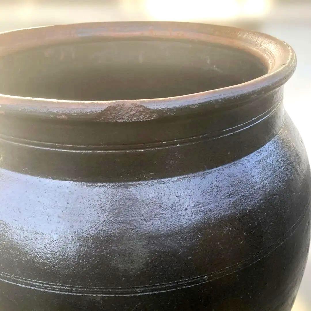 【古美術】趣のある黒茶褐色の陶器のカメ59センチ