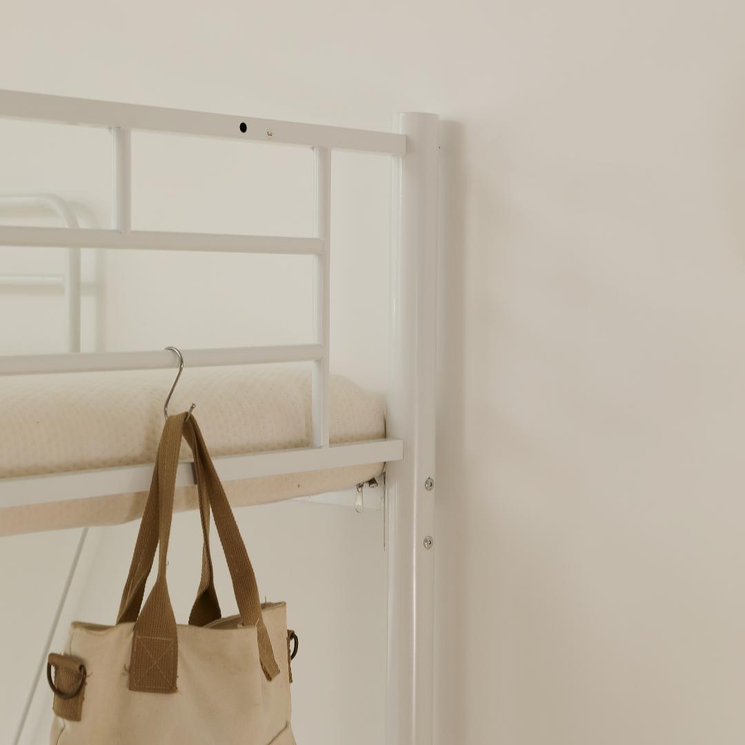 超人気✨ロフトベッド（S）コンセント付き送料無料 スチール 耐震ベッド　ホワイト