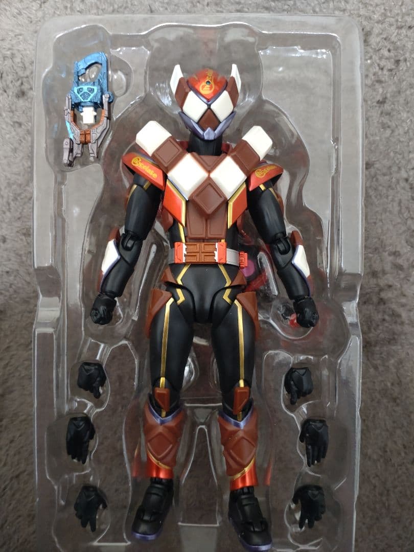 仮面ライダーカヴ　SHフィギュアーツ　セット