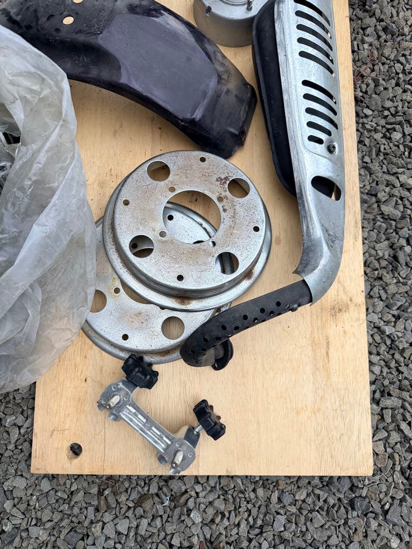 ゴリラ 取り外し部品 ジャンク 整備手帳付き