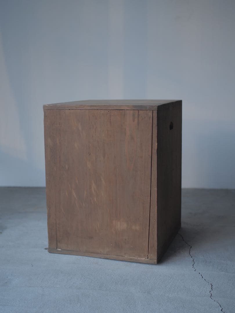 小抽斗　引き出し　収納　小物入れ　木箱　古家具　古道具　アンティーク　昭和レトロ