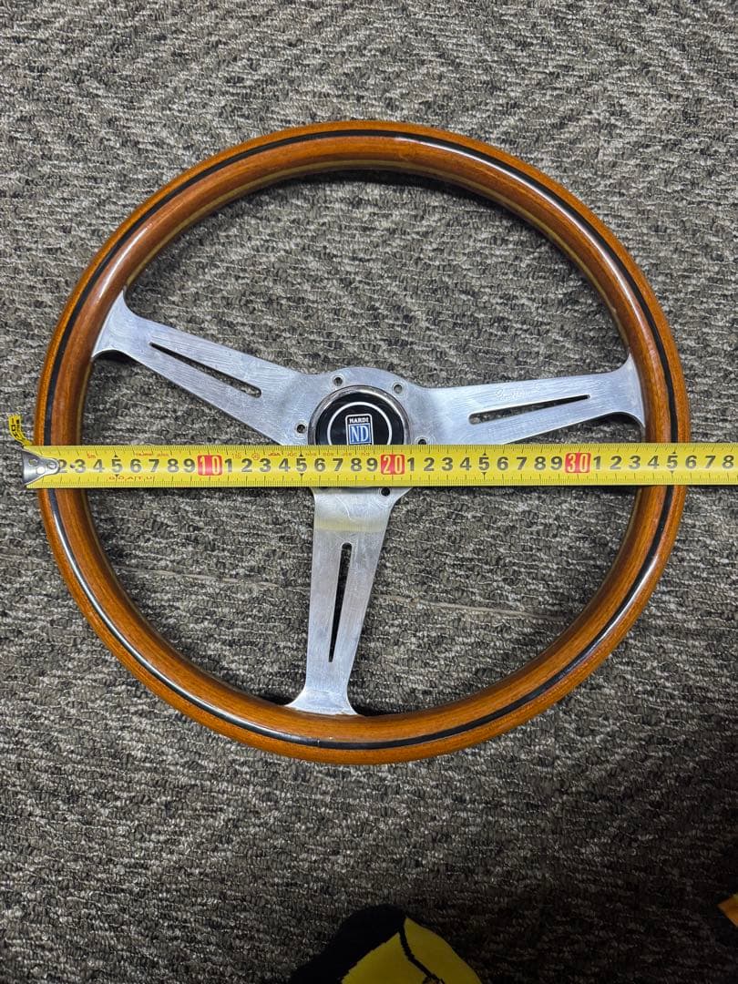 Nardi ナルディ　ステアリングホイール