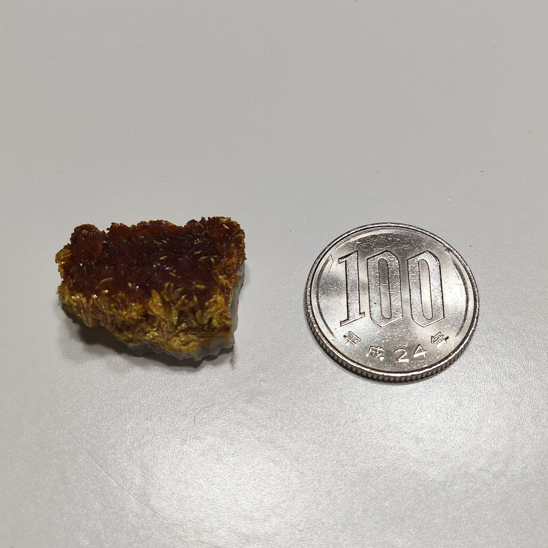 パワーストーン　天然石　原石　オーピメント　石黄　8g　No.977