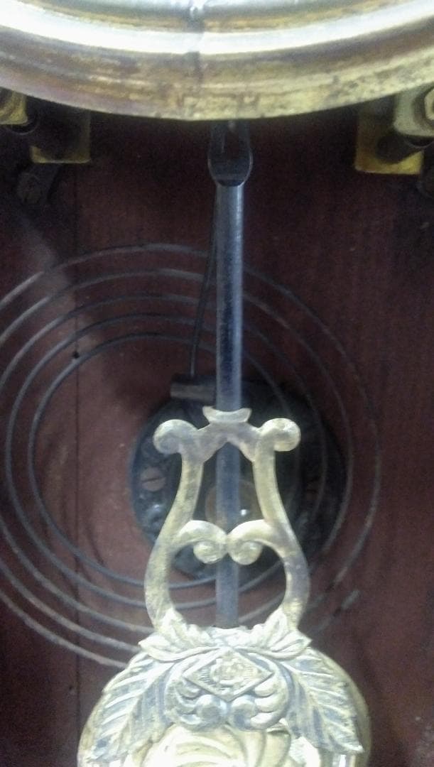 古い柱時計　　②