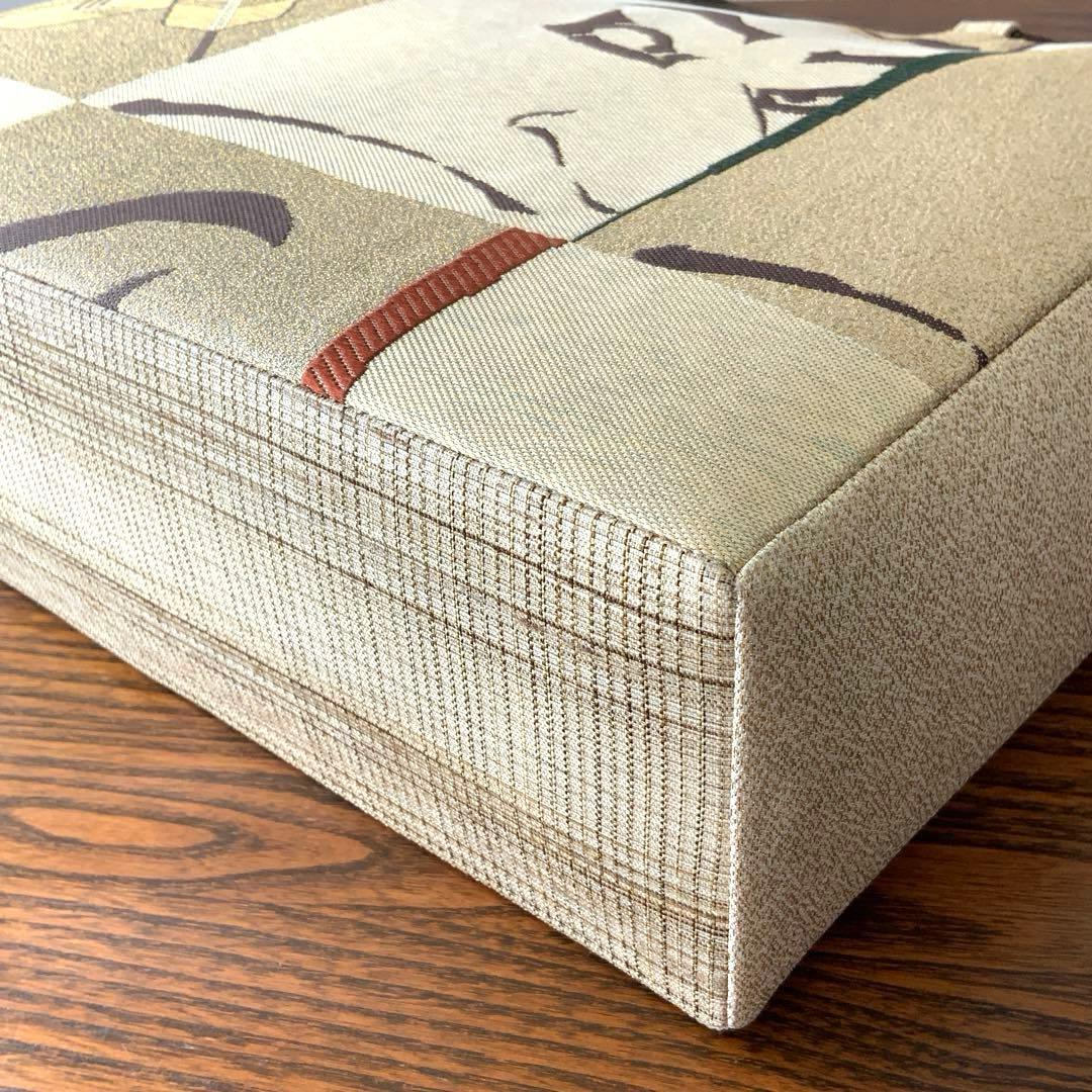 男前な歌舞伎柄の帯　リメイク　胡桃皮ハンドルバッグ　通しマチタイプ