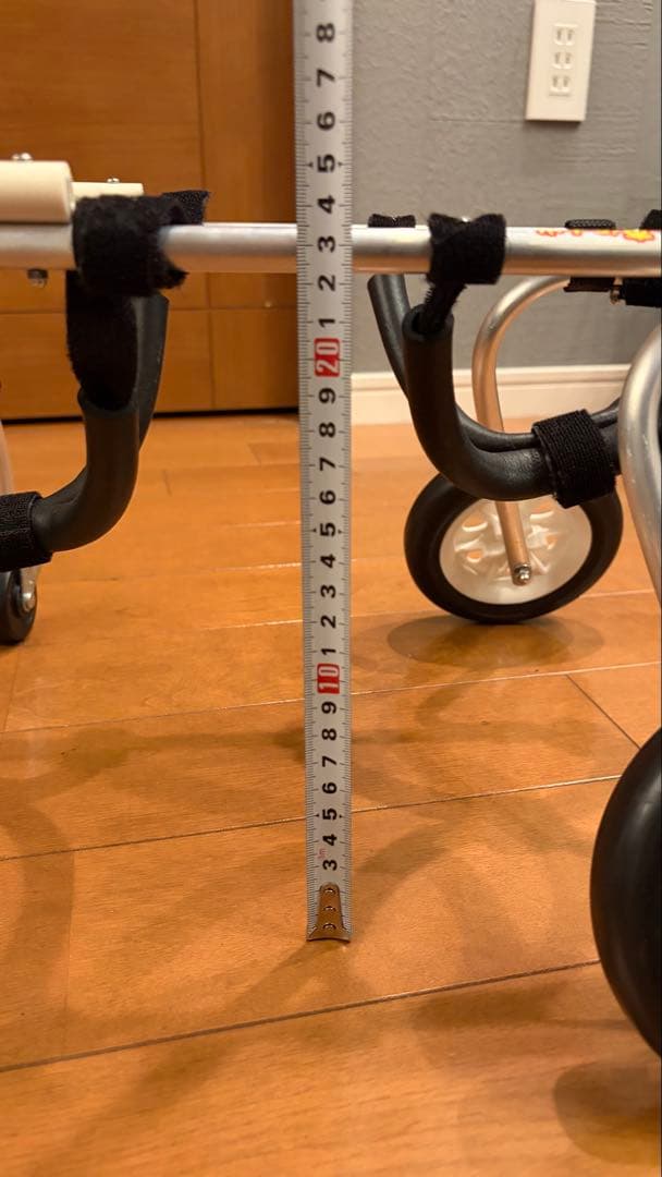 軽量　ポチの車イス　4輪　アルミ製　小型犬