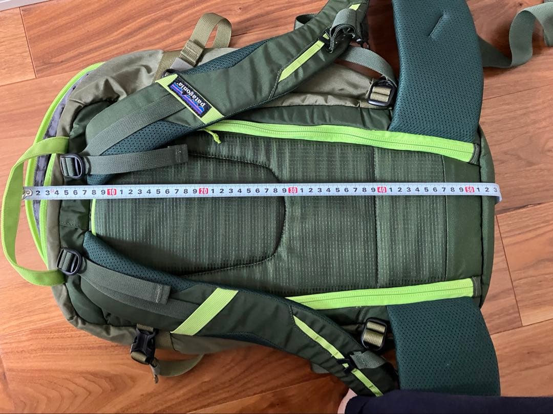 Patagonia スノードリフター　30L バックパック カーキ　オリーブ