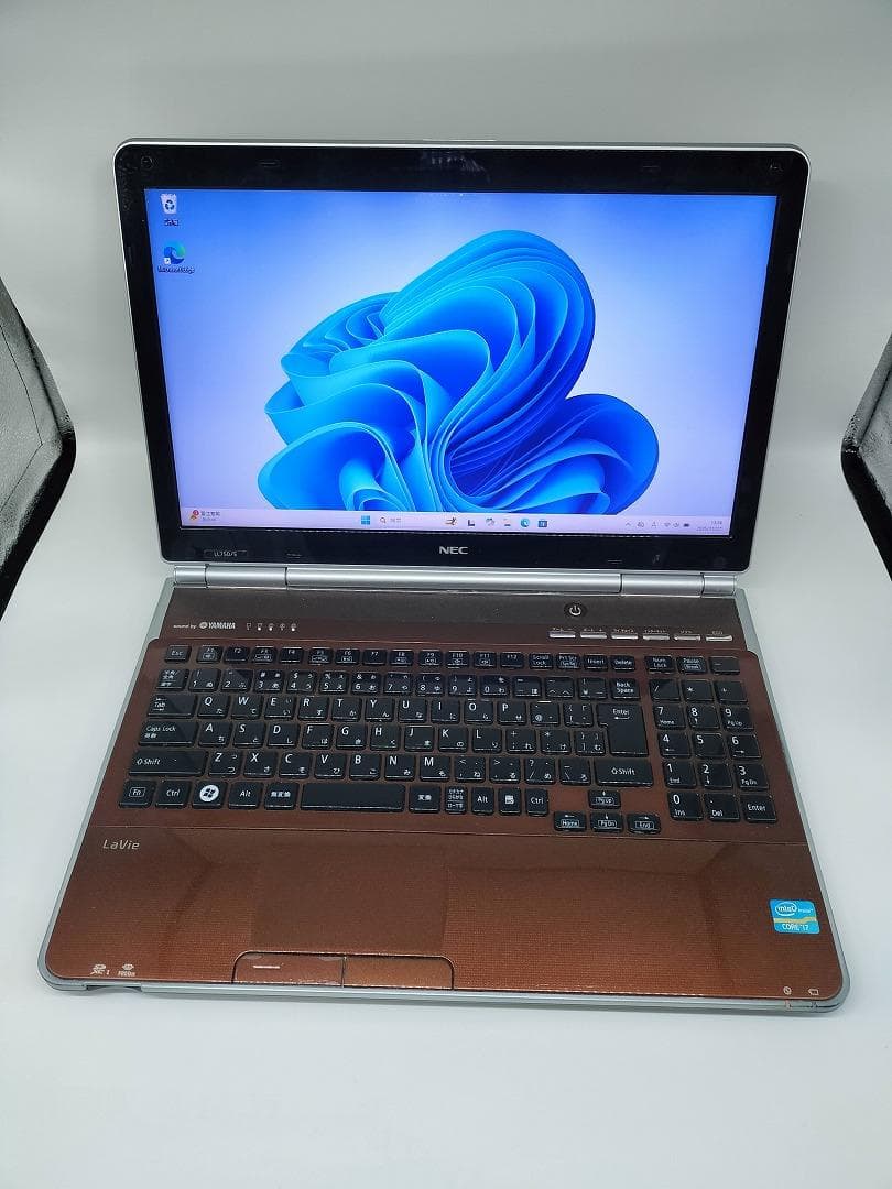 【NEC】爆速Corei7/新品SSD128GB 15.6 ノートパソコン D8